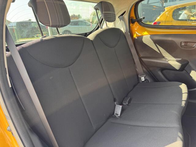 Peugeot 108 1.0 e-VTi Active | Airco | Nugget Yellow