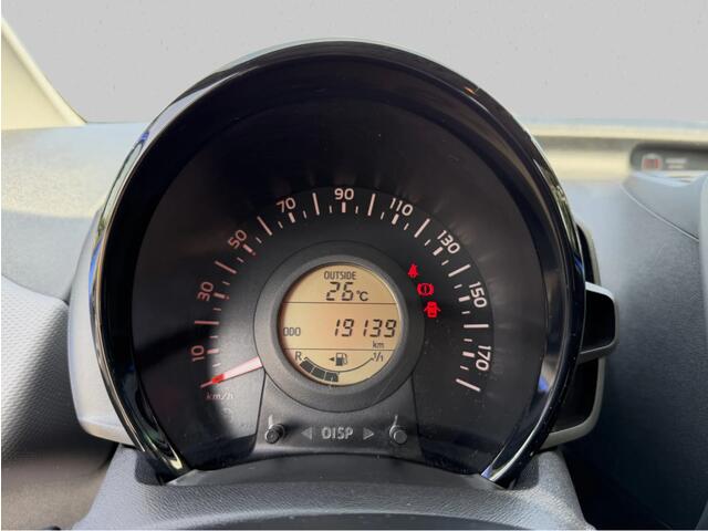 Peugeot 108 1.0 e-VTi Access | Slechts 19.139 km | Airco | Bluetooth | Winter- & zomerset