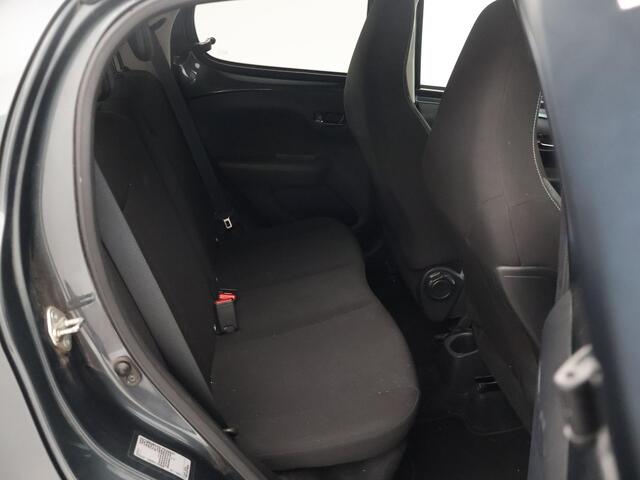 Peugeot 108 1.0 e-VTi ALLURE 5-DEURS + APPLE CARPLAY | CAMERA | LMV | PRIVACY | CLIMATE CONTROL