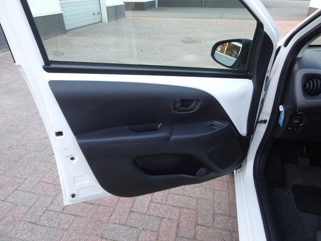 Peugeot 108 1.0 e-VTi Active Airco, elektrische ramen, centrale vergrendeling, enz.