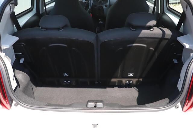 Peugeot 108 1.0 e-VTi Active Airco Radio Bluetooth Elektrische Ramen