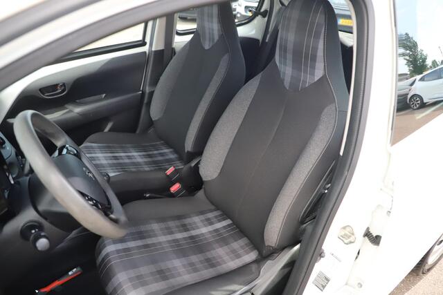 Peugeot 108 1.0 e-VTi Active Airco Radio Bluetooth Elektrische Ramen Centrale Vergrendeling