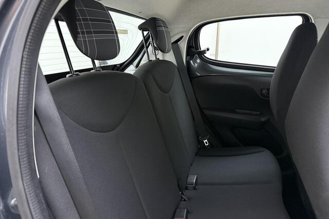 Peugeot 108 1.0 e-VTi 68Pk | Active | Airco | LED | Stuurbediening