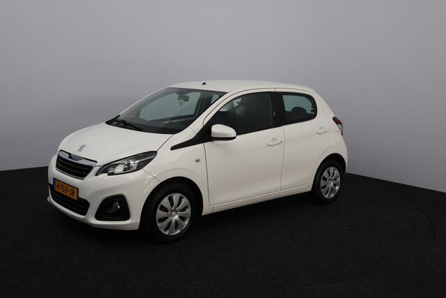 Peugeot 108 1.0 e-VTi Active /5-Drs! /Airco /Elek. ramen voor /C.V. afstand /Radio /Bluetooth /AUX & USB /Isofix /LED Dagrijverl. /Mistlampen.