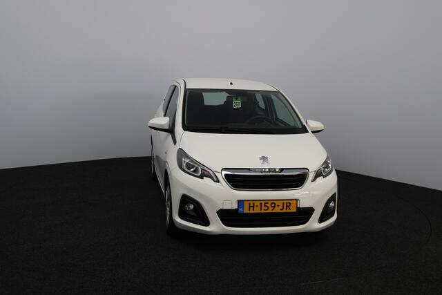 Peugeot 108 1.0 e-VTi Active /5-Drs! /Airco /Elek. ramen voor /C.V. afstand /Radio /Bluetooth /AUX & USB /Isofix /LED Dagrijverl. /Mistlampen.