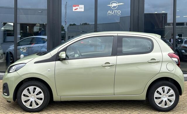 Peugeot 108 1.0 e-VTi Active 72PK | 1e Eigenaar | DEALERONDERHOUDEN | Zeer Nette Staat | NL AUTO | NAP | BTW AUTO | Prijs is inclusief BTW | Unieke Kleur Smooth Green | NAP | DAB+ | Airco | 5 Deurs | 2 Sleutels |