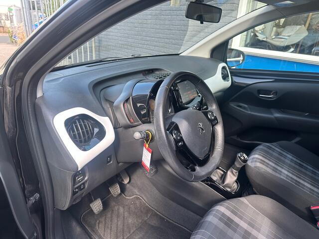 Peugeot 108 1.0 e-VTi Allure Navigatie Airco Camera RIJKLAAR