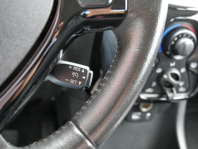 Peugeot 108 1.0 e-VTi Allure | CARPLAY / ANDROID AUTO | CRUISE CONTROL |