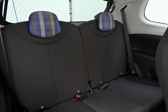 Peugeot 108 1.0 e-VTi Allure | Cruise control | Navigatie | Stuurbediening | Elek. verstelbare spiegels | Airco | Climate control | Apple carplay/ Android auto |
