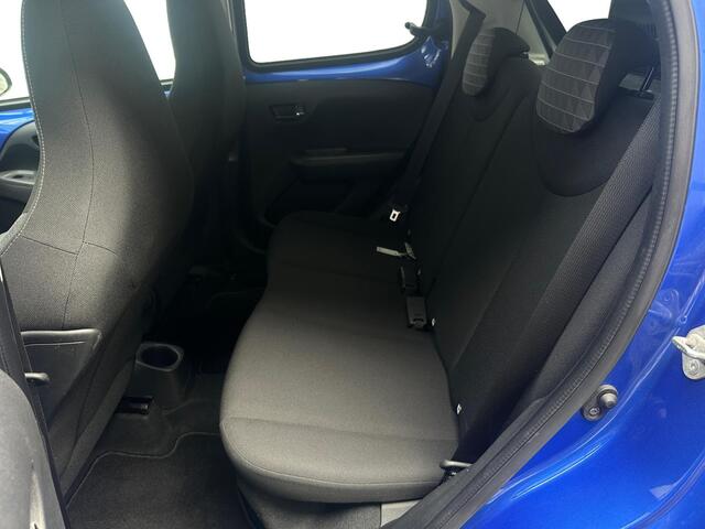 Peugeot 108 5-deurs Allure 1.0 e-VTi 72pk | CAMERA | CLIMA | BLUETOOTH | APPLE CARPLAY / ANDROID AUTO | LM-VELGEN | DAB+ | ELEKTRISCH PAKKET |