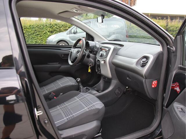 Peugeot 108 1.0 e-VTi Active Airco, NAP, Bluetooth, Mistlampen Zomeractie!