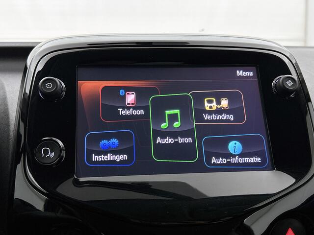 Peugeot 108 1.0 e-VTi Active TOP! | Stoelverwarming | Achteruitrijcamera | Rijklaar |