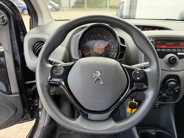 Peugeot 108 1.0 e-VTi Active | Airco | 4-Seizoenen banden | LED Dagrijverlichting | BlueTooth Telefoon Verbinding | Elektrisch Pakket | Stuurwielbediening | USB Aansluiting