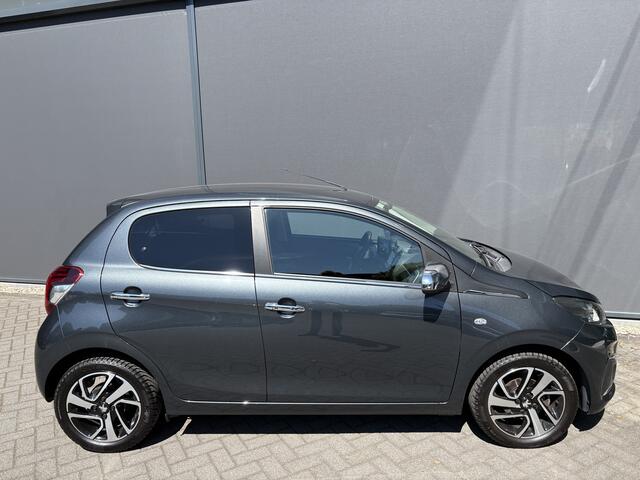 Peugeot 108 1.0 e-VTi Allure Airco - Achteruitrijcamera - Bluetooth - Led verlichting - Elektrische ramen - Licht metalen velgen 15 inch - Mistlampen voor - Stuur multifunctioneel - Start/ stop systeem - Centrale vergrendeling met afstandsbediening