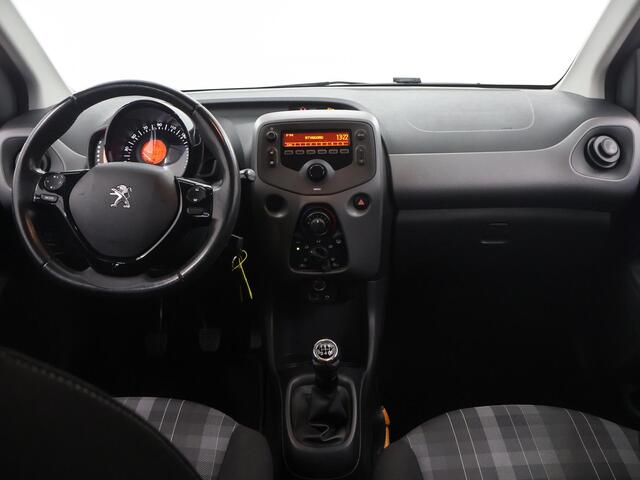 Peugeot 108 1.0 e-VTi Active | Trekhaak | Airco | Bluetooth | Radio | Getint Glas |