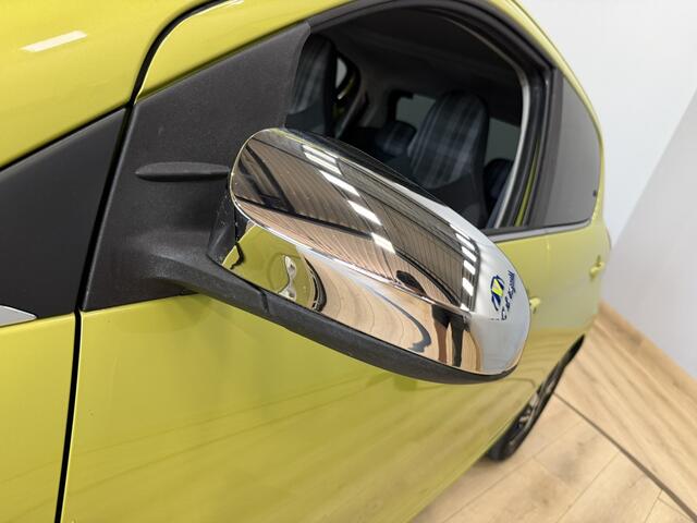 Peugeot 108 1.0 e-VTi Allure TOP! Airco ECC | Camera | Open dak | Keyless | 15" velgen | Apple Carplay | NL auto | Isofix | NAP |