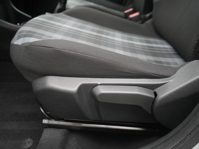 Peugeot 108 1.0 e-VTi Allure - RIJKLAARPRIJS - Lage Kilometerstand - NAP - Achteruitrijcamera - Apple Carplay - Android Auto