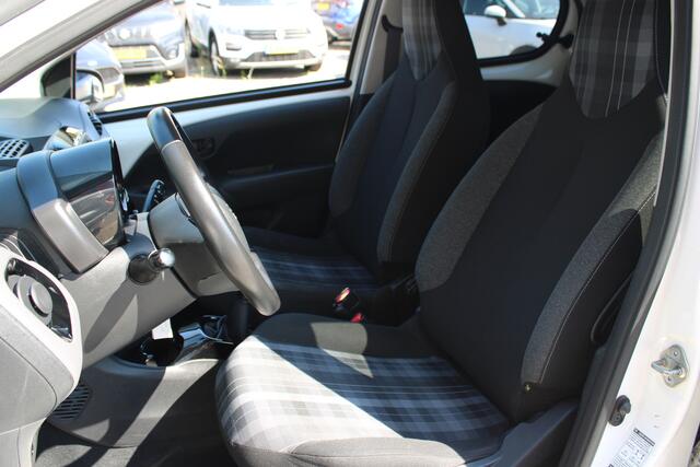 Peugeot 108 1.0 e-VTi Style//Airco//5drs!!