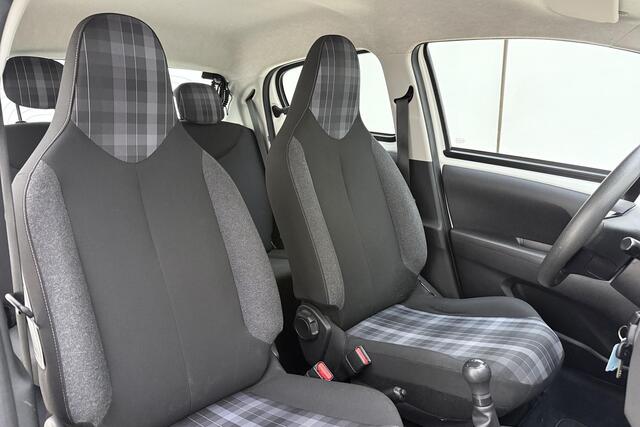 Peugeot 108 1.0 e-VTi Active TOP! | 72PK | 5-Deurs | Airco | Bluetooth | Elektrische Ramen Voor | Multifunctioneel Stuurwiel | Mistlampen Voor |