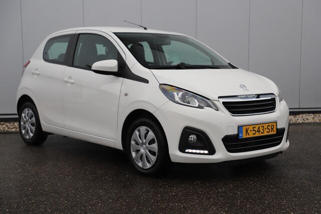Peugeot 108 1.0 e-VTi Active Navigatie Achteruitrijcamera Bluetooth Airco Radio