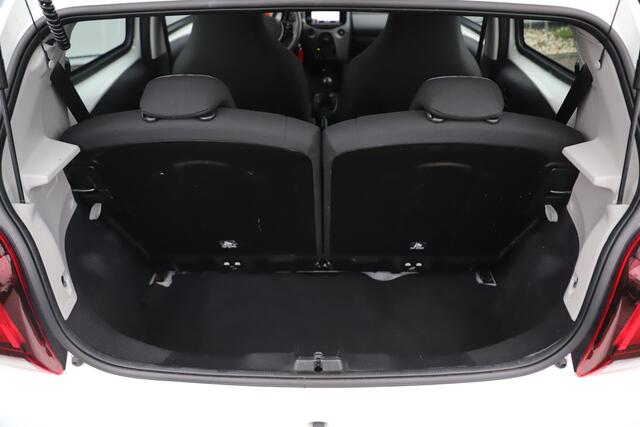 Peugeot 108 1.0 e-VTi Active Navigatie Achteruitrijcamera Bluetooth Airco Radio