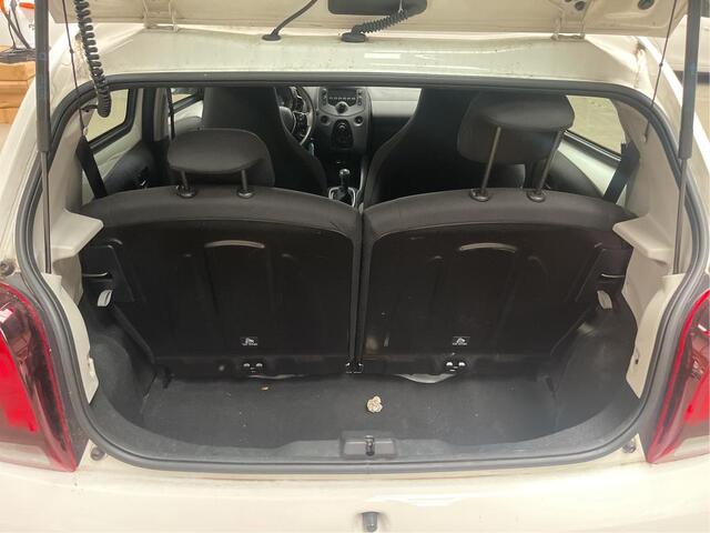Peugeot 108 1.0 e-VTi 73pk Active / Airco