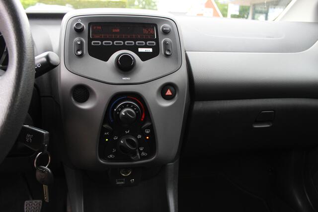 Peugeot 108 "Active" Airco - LED - bluetooth !!!