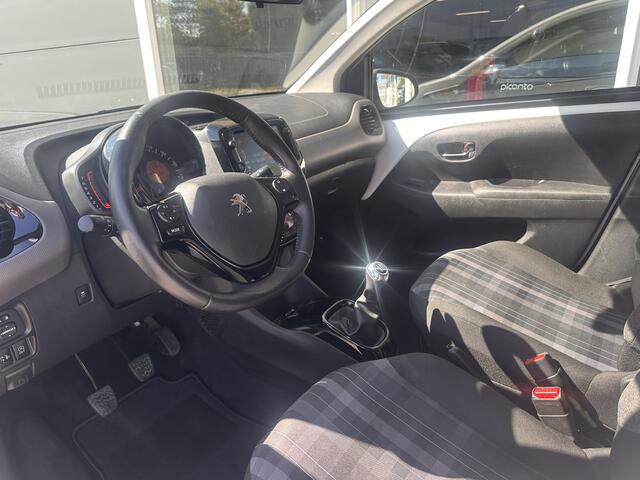 Peugeot 108 1.0 e-VTi Allure carplay,clima,camera