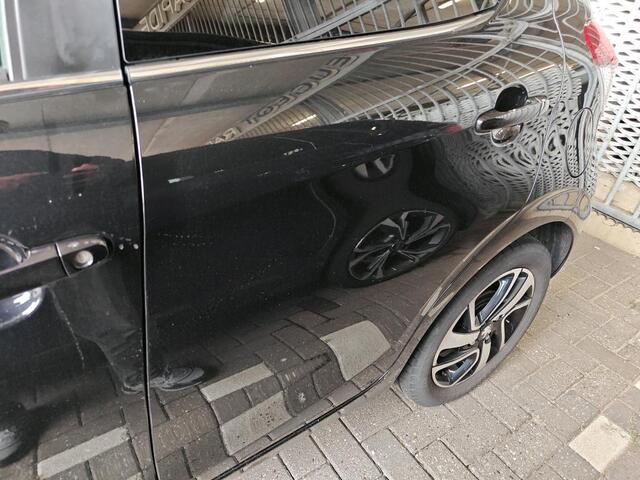 Peugeot 108 1.0 e-VTi Allure ALL-INRIJKLAARPRIJS/Camera/Airco/Apple Carplay/Donker getint glas