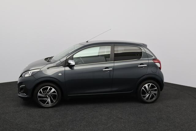 Peugeot 108 1.0 e-VTi Allure/ 5-Drs/ Camera/ Apple + Android/ Clima/ Media-Scherm/ Elek. pakket/ Isofix/ Bluetooth/ Multi. LEDER. Stuur/ Mistl./ 15'' LMV/ Chroom/ Extra getint glas.