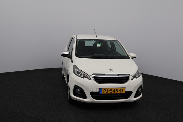 Peugeot 108 1.0 e-VTi Blue Lion/ LED Dagrijverl./ Airco!/ Bluetooth/ Multi.Stuur/ Elek.Pakket/ Isofix/ Deelbare Achterbank.