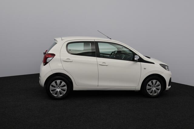 Peugeot 108 1.0 e-VTi Blue Lion/ LED Dagrijverl./ Airco!/ Bluetooth/ Multi.Stuur/ Elek.Pakket/ Isofix/ Deelbare Achterbank.
