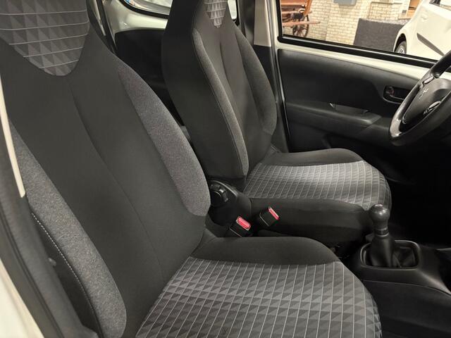 Peugeot 108 1.0 E-VTI STYLE / AIRCO / BLUETOOTH / DAB RADIO / USB / AUX