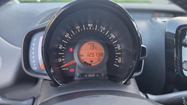 Peugeot 108 1.0 e-VTi Allure 5990,- EX BTW Nieuwstaat – foto 9