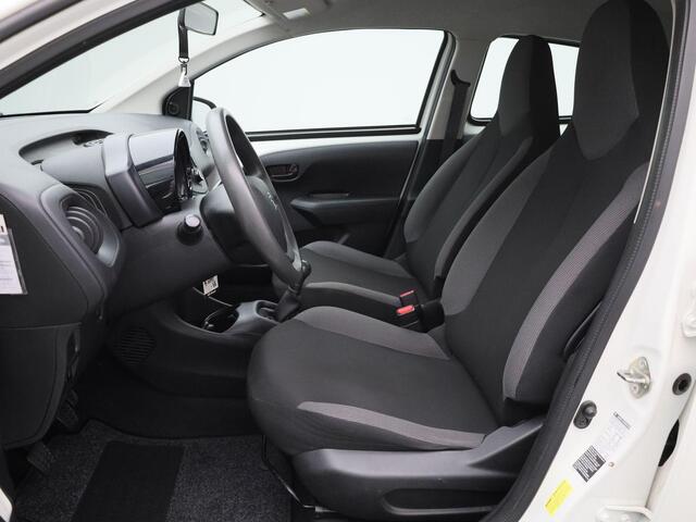 Peugeot 108 1.0 e-VTi Access | Centrale Vergrendeling | LED-Dagrijverlichting | Start-Stop Systeem | Orig. NL