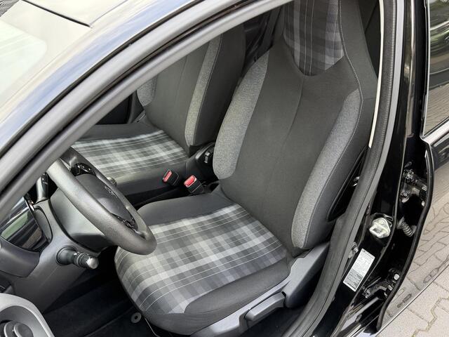 Peugeot 108 1.0 e-VTi Airco, Bluetooth, 4 Seiz. banden Garantie