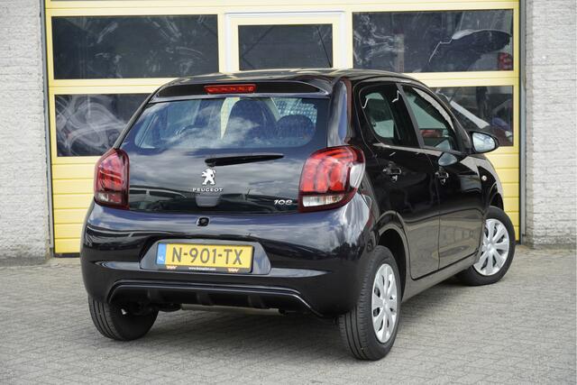 Peugeot 108 1.0 e-VTi 5drs Active BJ2022 Led dagrijverlichting | Audio installatie | Airco | Getint glas