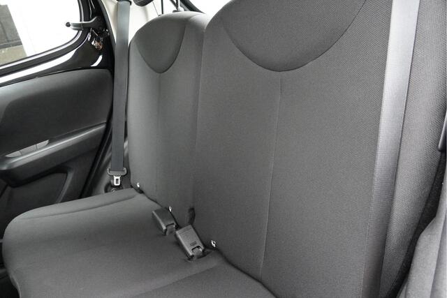 Peugeot 108 1.0 e-VTi 5drs Active BJ2022 Led dagrijverlichting | Audio installatie | Airco | Getint glas