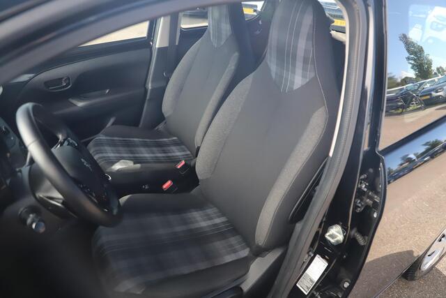 Peugeot 108 1.0 e-VTi Active Automaat Radio Bluetooth Airco LED Elektrische Ramen – foto 6