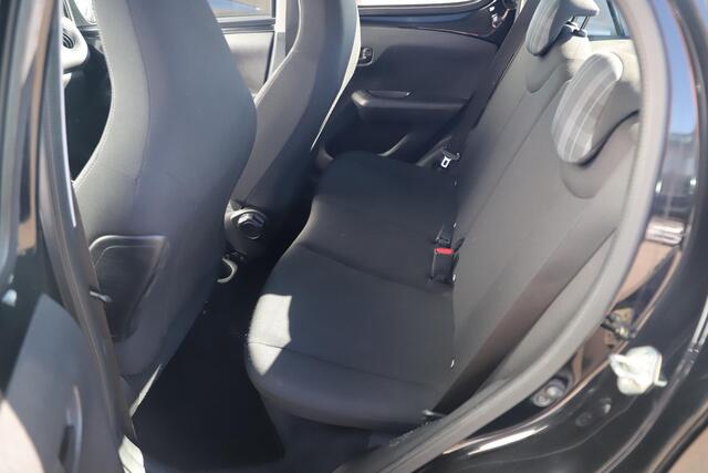 Peugeot 108 1.0 e-VTi Active Automaat Radio Bluetooth Airco LED Elektrische Ramen – foto 7