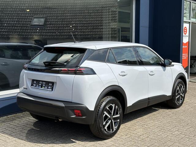 Peugeot 2008 1.2 Turbo 100 PK Active | Demo Auto van 2024 | Nieuwste Model | Stoelverwarming | Navigatie via Telefoon | Apple Carplay - Android Auto Draadloos | LED Verlichting | Multifunctioneel Stuurwiel | Parkeersensoren | Climate Control | Cruise Control |