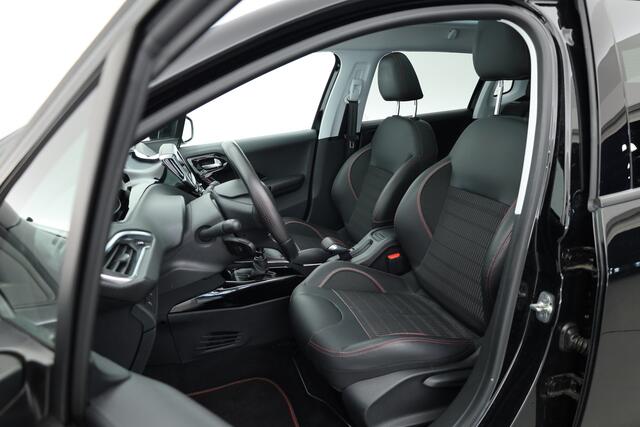 Peugeot 2008 1.2 PureTech GT-Line | Pano | Camera | CarPlay | Cruise