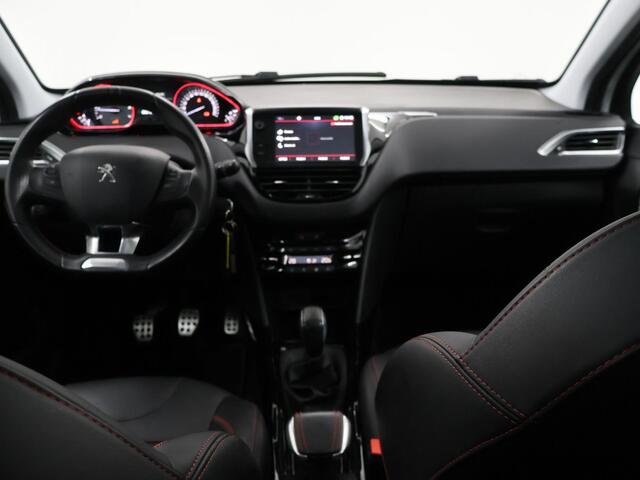 Peugeot 2008 1.2 PureTech GT-line | Panoramadak | Navigatie | Parkeercamera | Climate Control | Cruise Control |