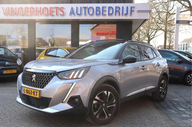 Peugeot 2008 130 Pk Benzine Superluxe * GT * Automaat * Open Schuif Kanteldak * Navigatie * ook Apple Car Play en Android Auto * 1/2 Lederen Interieur * Stoelverwarming * GT * Keyless Entree & Start Button * Dodehoekbewaking * Vingerhoets; Vierde Generatie Eersteklas 