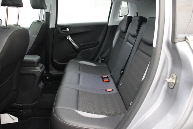 Peugeot 2008 1.2 PureTech Feline - Panorama, Half Leer, Clima, Stoelverw.