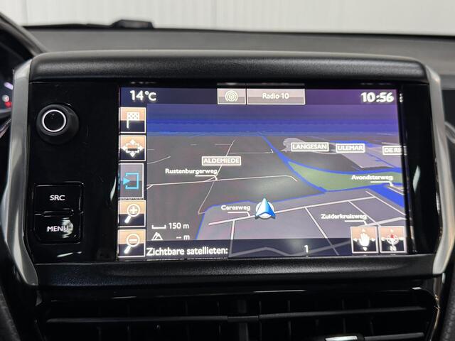 Peugeot 2008 1.2 PureTech Blue Lion PANODAK NAVI PDC CHROOM LED