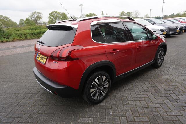 Peugeot 2008 1.2 PURETECH 131PK ALLURE LUXE DECEMBER 2016 ANDROID-APPLECARPLAY NAVIGATIE ECC AIRCO CRUISECONTROL AFN.TREKHAAK 16INCH LMV PARKEERSENSOREN PRIVACYGLAS ENZ...
