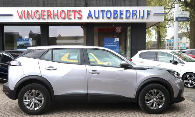 Peugeot 2008 130 Pk Benzine * Navigatie * Achteruitrij Parkeer Camera * L.M. Velgen * Dab Radio * Climate & Cruise Control * Vingerhoets; Vierde Generatie Eersteklas Service !