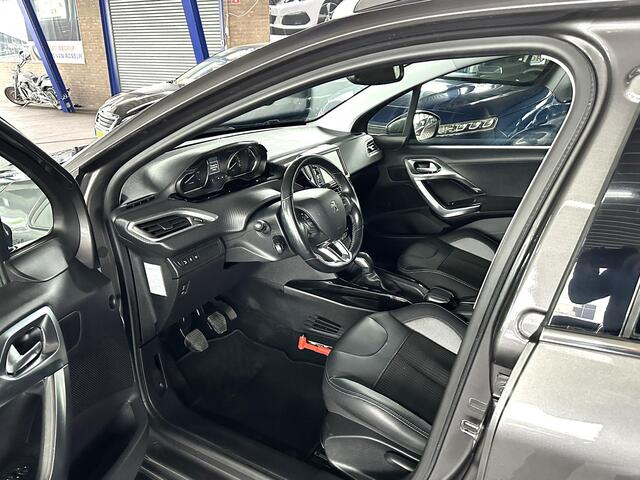 Peugeot 2008 1.2 PureTech Allure Panoramadak | Clima | NAP