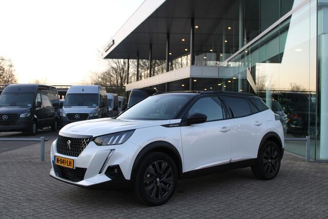 Peugeot 2008 1.2 PureTech GT-Line 130pk - Navigatie - Cruise - Camera - Virtual cockpit - Trekhaak - Rijklaar